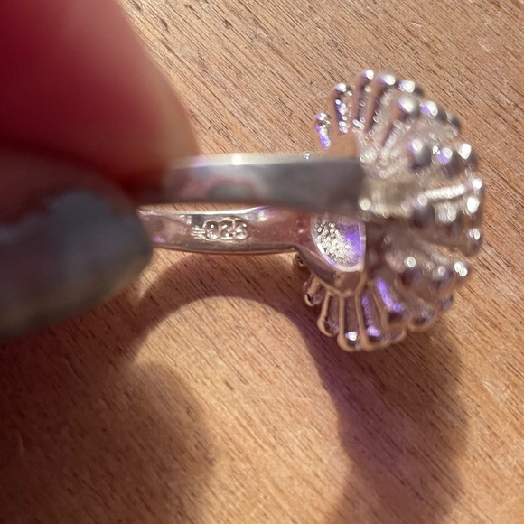 Silver 925 Starburst Ring - Picture 10 of 11